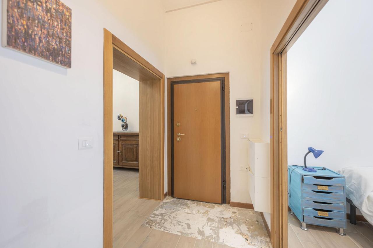 Arte E Cinema - 10 Min Da Venezia Apartment Mestre Exterior foto