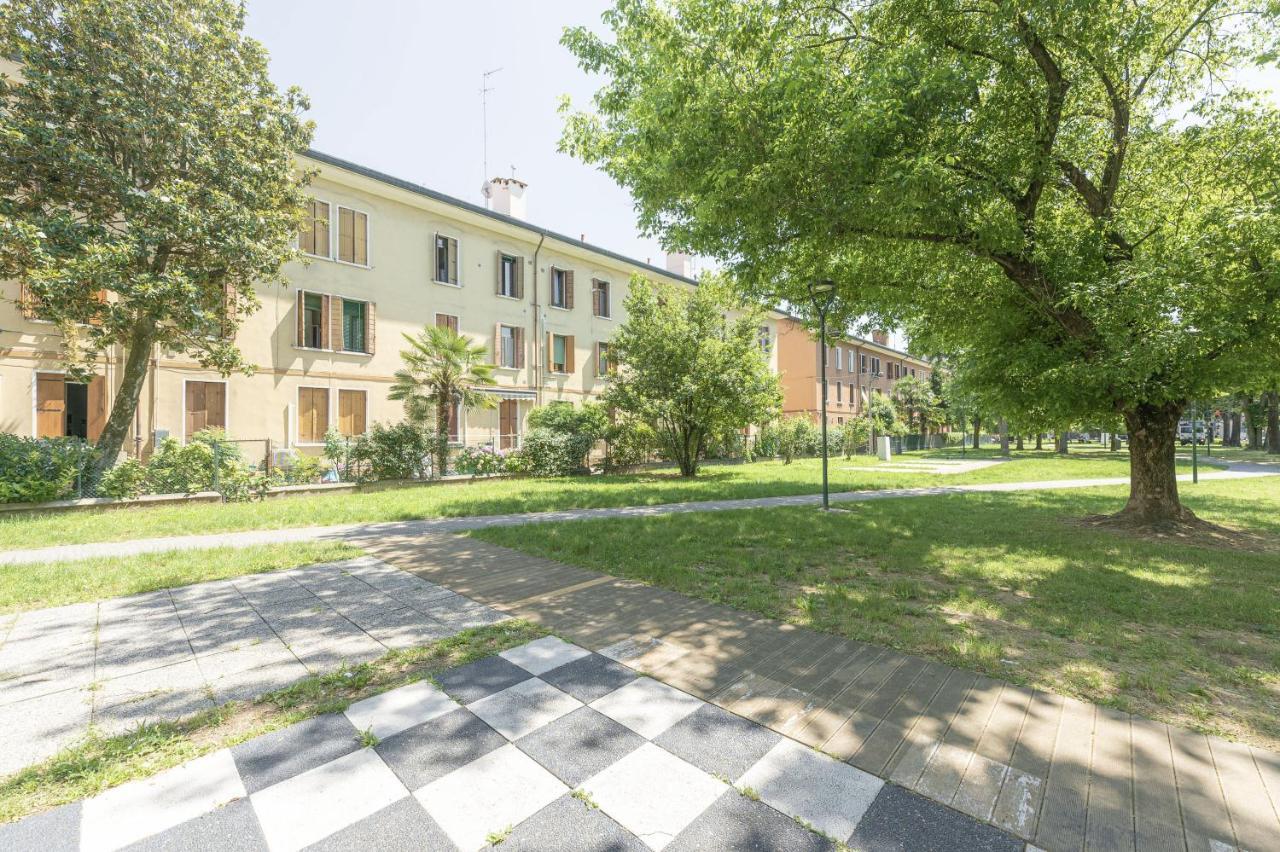 Arte E Cinema - 10 Min Da Venezia Apartment Mestre Exterior foto